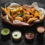 Oyo Hotel Nirvan Near Jahangirpuri Metro Station