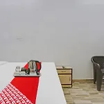 Oyo Hotel Nirvan Near Jahangirpuri Metro Station